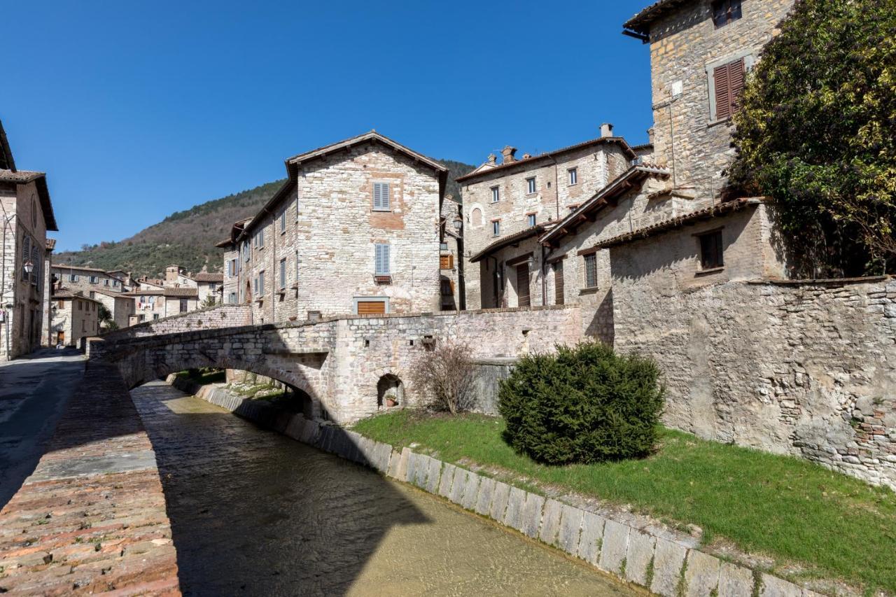 Dimora Casina Dell'Abbondanza Lägenhet Gubbio Exteriör bild
