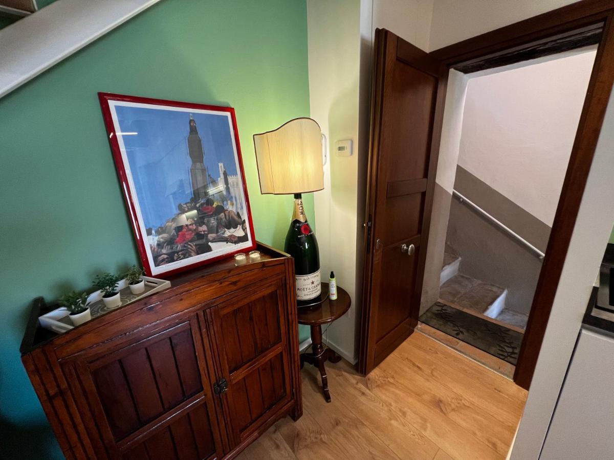 Dimora Casina Dell'Abbondanza Lägenhet Gubbio Exteriör bild